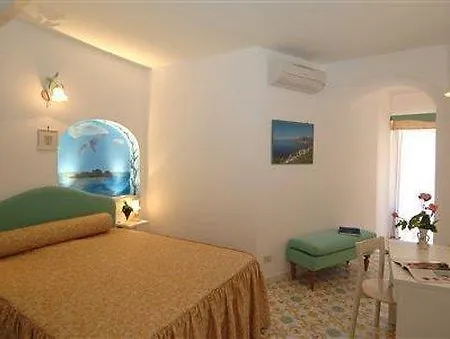 Casa Stella Marina 2*